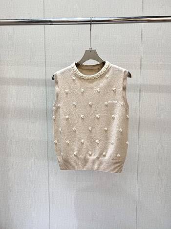 Colestore Miu Miu Albino White Embroidered Cashmere Vest