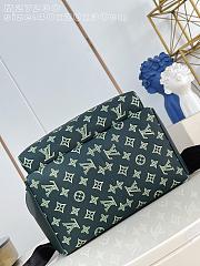 Colestore  Louis Vuitton Discovery Backpack PM Monogram Shadow Leather M27230 40 x 20 x 30cm - 4