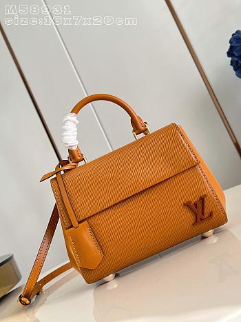 Colestore Louis Vuitton Cluny Mini Epi Gold Miel 20x7x16cm