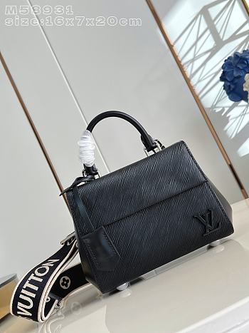 Colestore Louis Vuitton Cluny Mini Epi Black 20x7x16cm