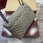 Colestore Gucci GG Marmont Medium Shoulder bag in Dusty Grey Leather 31x17x8cm - 6