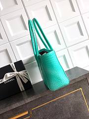 Colestore Chanel Mint Green Crocodile-Embossed Bag – Spring/Summer 2026 35x21x12cm - 2