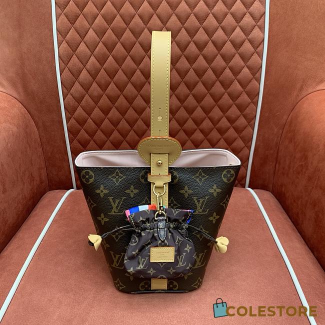 Colestore Louis Vuitton All In BB Monogram Canvas Top Handle Bag M26642 18 x 16 x 12cm - 1
