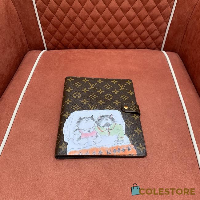 Colestore  Louis Vuitton Desk Agenda Cover MM 23 x 18 x 2cm - 1