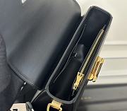 Colestore Louis Vuitton Twist MM in Black Epi 23 x 17 x 9.5cm - 4