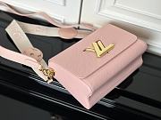 Colestore Louis Vuitton Twist MM in Pink Epi 23 x 17 x 9.5cm - 5