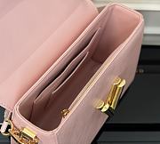 Colestore Louis Vuitton Twist MM in Pink Epi 23 x 17 x 9.5cm - 3