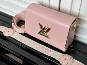 Colestore Louis Vuitton Twist MM in Pink Epi 23 x 17 x 9.5cm - 2