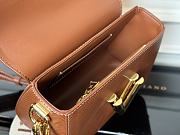 Colestore Louis Vuitton Twist MM in Caramel Epi 23 x 17 x 9.5cm - 6