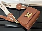 Colestore Louis Vuitton Twist MM in Caramel Epi 23 x 17 x 9.5cm - 5
