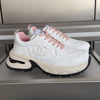 Colestore Chanel Sneaker White & Pink