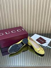 Colestore Gucci Women's Ballet Flat with Half Horsebit in Pastel Yellow Patent Leather - 6