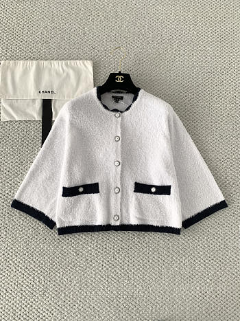 Colestore Chanel Cardigan White & Black
