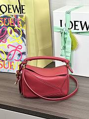Colestore Loewe Mini Featherlight Puzzle bag in Nappa Lambskin Burnt Red 17.5x12.5x7.5cm - 1