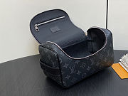 Colestore Louis Vuitton Toiletry Bag Gray Monogram Eclipse 15x12x24.5cm - 4