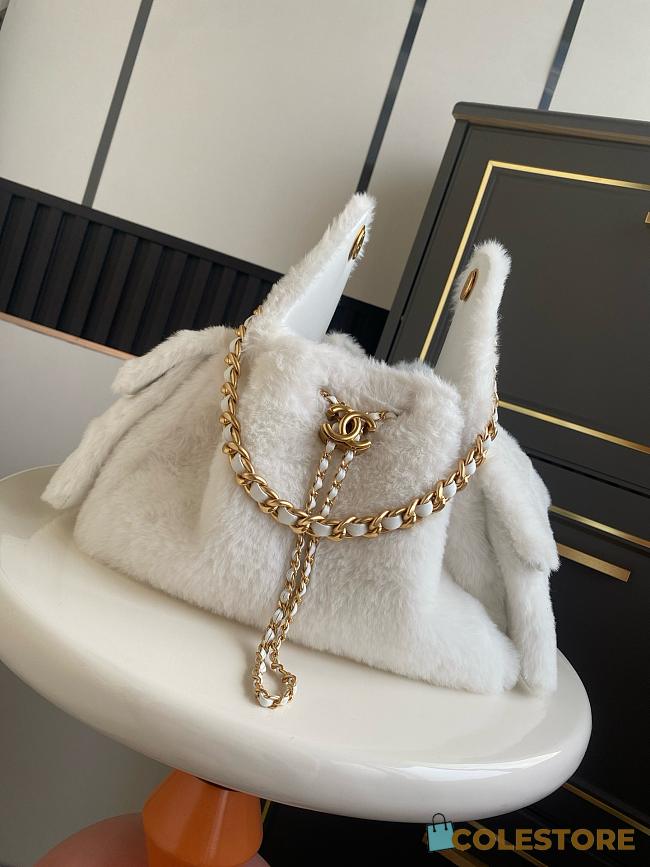 Colestore Chanel 25 Small Handbag Fur Calfskin & Gold-Tone Metal White 30x26x14cm - 1