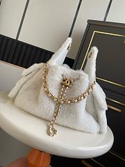 Colestore Chanel 25 Small Handbag Fur Calfskin & Gold-Tone Metal White 30x26x14cm - 1