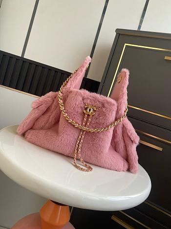 Colestore Chanel 25 Small Handbag Fur Calfskin & Gold-Tone Metal Pink 30x26x14cm