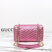 Colestore Gucci GG Marmont Medium Shoulder Bag Bright Pink Lamé Leather  26x15x7cm - 5