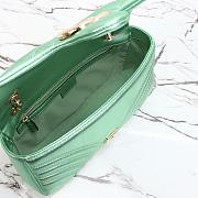 Colestore Gucci GG Marmont Medium Shoulder Bag  Pale Green Lamé Leather  26x15x7cm - 3