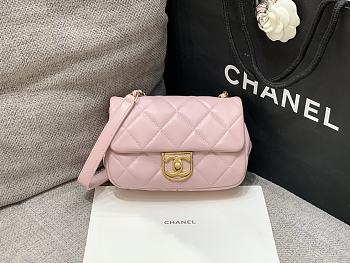 Colestore Chanel Flap Bag Powder Pink 9x18x6 cm