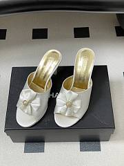 Colestore Chanel Satin Bow Pearl CC Mule Heels White 8.5cm - 2