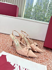 Colestore Valentino Bowow Slingback Pumps In Kidskin 85mm in Rose Cannelle - 3