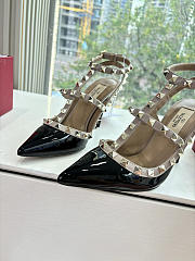 Colestore Valentino Patent Rockstud Caged Pump 100mm in Black/Poudre - 5