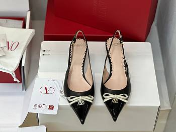 Colestore Valentino Bepointy Slingback Pump In Patent Leather And Kidskin 45mm Black/Ivory