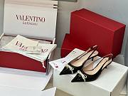 Colestore Valentino Bepointy Slingback Pump In Patent Leather And Kidskin 45mm Black/Ivory - 5