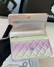 Colestore Chanel Gradient Iridescent Wallet On Chain 19cm - 2