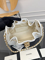Colestore Chanel 25 Mini Handbag Grained Calfskin & Gold-Tone Metal White 20x22x12.5cm - 3