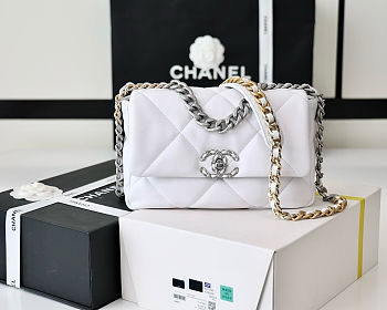 Colestore Chanel AS1161 Tofu Bag Medium White 30x10x20cm