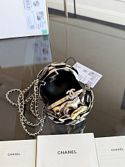 Colestore Chanel Metallic Crystal Silver Camellia Ball Minaudière 9×9×9cm - 6