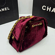 Colestore Chanel 25 Small Handbag Velvet, Stones & Gold Plated Metal Wine Red 26x30x14cm - 6
