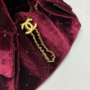 Colestore Chanel 25 Small Handbag Velvet, Stones & Gold Plated Metal Wine Red 26x30x14cm - 2