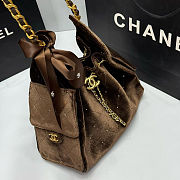 Colestore Chanel 25 Small Handbag Velvet, Stones & Gold Plated Metal Brown 26x30x14cm - 4
