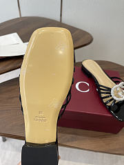 Colestore Gucci Women's slide with crystal Interlocking G in Black patent Leather  - 6