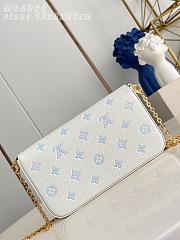 Colestore Louis Vuitton Pochette Félicie Monogram Empreinte Leather Light Blue 21 x 3 x 12cm - 5
