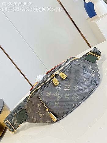 Colestore  Louis Vuitton Rush Bumbag Monogram Green 30 x 8 x 15cm 