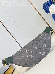 Colestore  Louis Vuitton Rush Bumbag Monogram Green 30 x 8 x 15cm  - 4