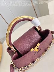 	 Colestore Louis Vuitton Capucines East-West BB Burgundy 26.5x14x8cm - 5
