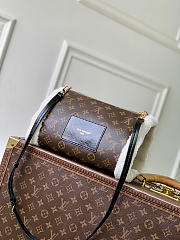Colestore  Louis Vuitton Teddy Mitt H33 24 x 19 x 27cm - 3