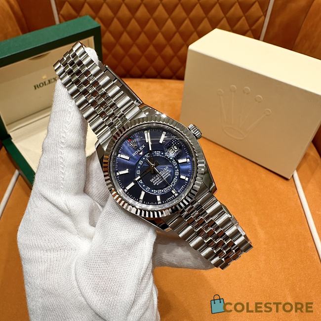 Colestore Rolex Sky-Dweller Oyster, 42 mm, Oystersteel and White Gold    - 1