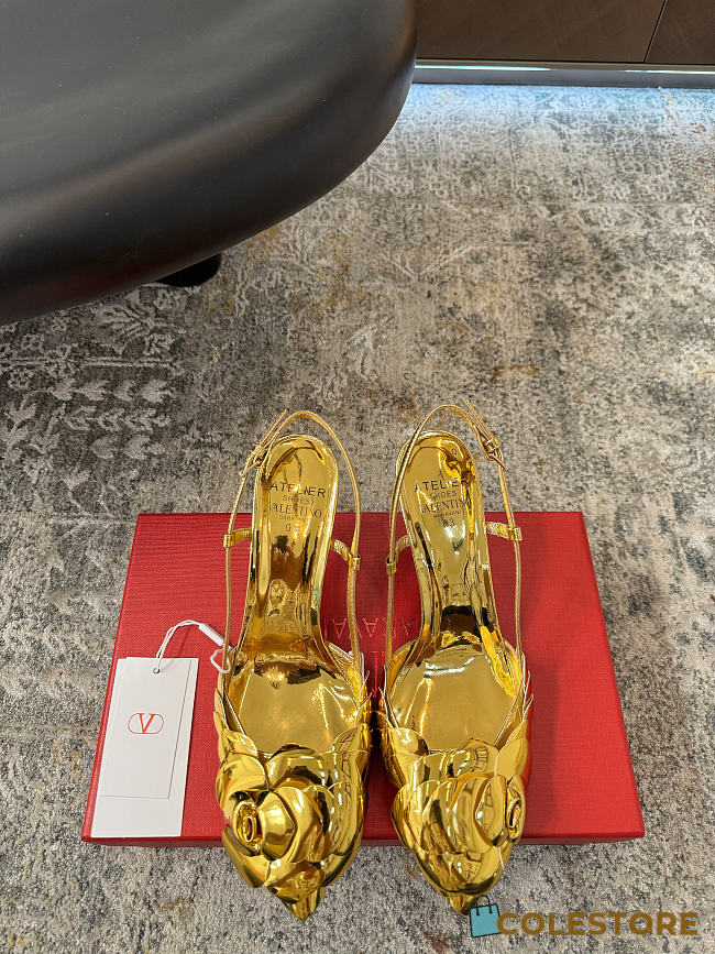 Colestore Valentino Garavani Atelier 03 Rose Edition Leather Slingback Pumps Gold - 1