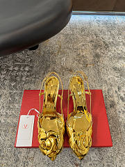 Colestore Valentino Garavani Atelier 03 Rose Edition Leather Slingback Pumps Gold - 1