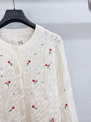 Colestore Dior Dioramour Embroidered Cardigan Ecru Cashmere Cable-Knit with Multicolor Doves & Roses Motif - 2