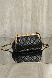 Colestore Chanel Clutch, Pearly Lambskin, Imitation Pearls & Gold-Tone Metal Black 10x20.5x7.5cm - 4