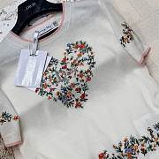 Colestore Dior Dioramour Short-Sleeved Embroidered Sweater White Virgin Wool Knit with Multicolor Floral Heart Motif - 3