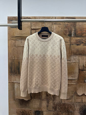Colestore Louis Vuitton Monogram Long-Sleeved Crewneck Beige
